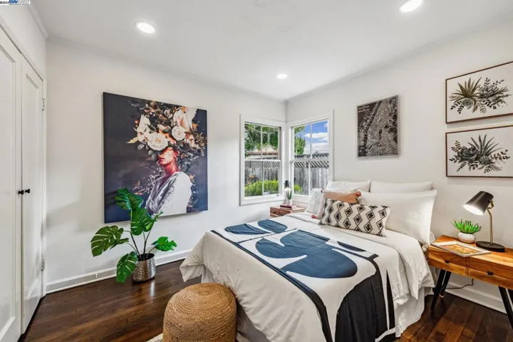 221 Santa Clara Avenue, Alameda, California 94501