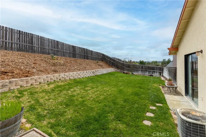 1029 Pioneer Trail Road, Paso Robles, California 93446