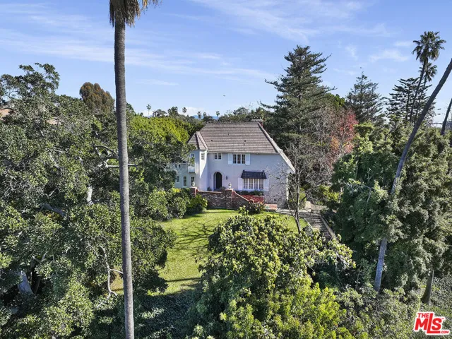 174 S Burlingame Avenue, Los Angeles, California 90049