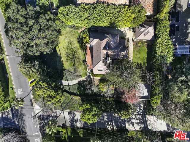 174 S Burlingame Avenue, Los Angeles, California 90049