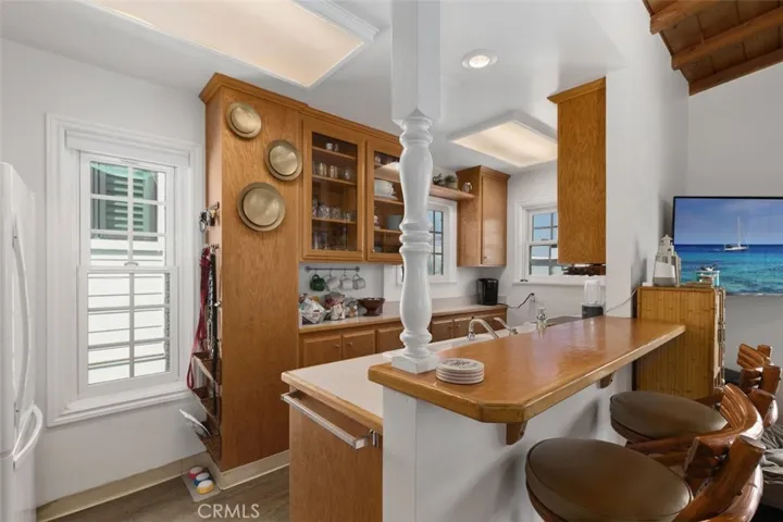 307 Anade Avenue, Newport Beach, California 92661