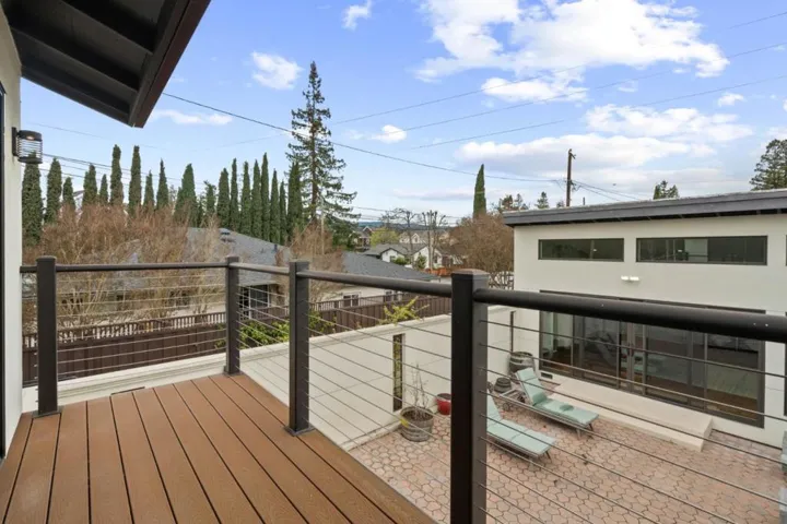 1745 Hull Avenue, Redwood City, California 94061