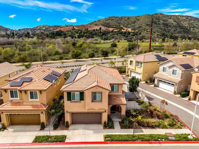 35118 Persano Place, Fallbrook, California 92028