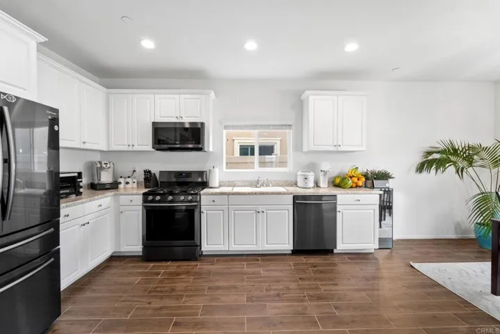 35118 Persano Place, Fallbrook, California 92028