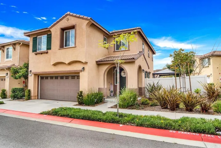35118 Persano Place, Fallbrook, California 92028