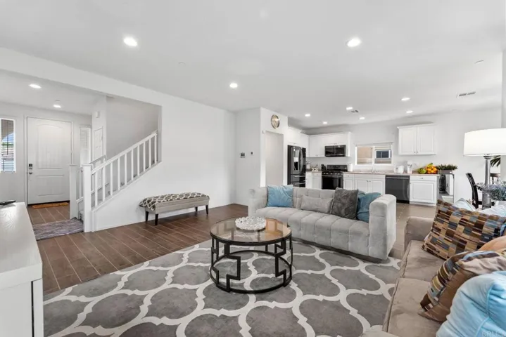 35118 Persano Place, Fallbrook, California 92028