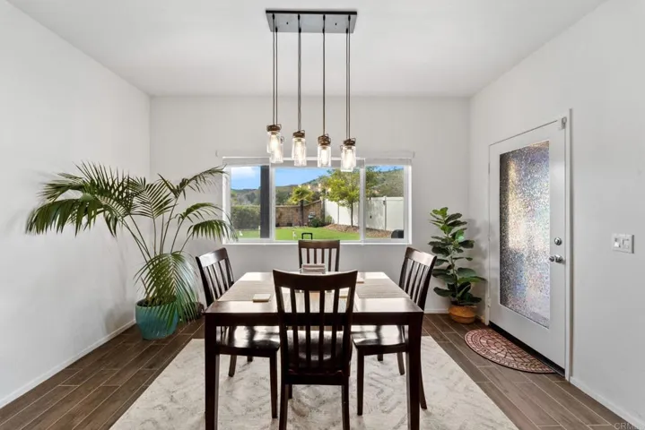 35118 Persano Place, Fallbrook, California 92028