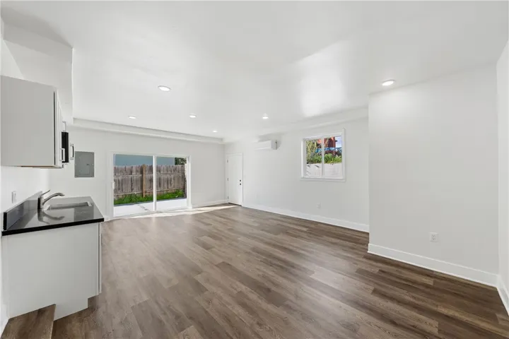 5206 La Paz Drive, San Diego, California 92114