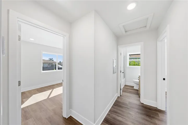 5206 La Paz Drive, San Diego, California 92114