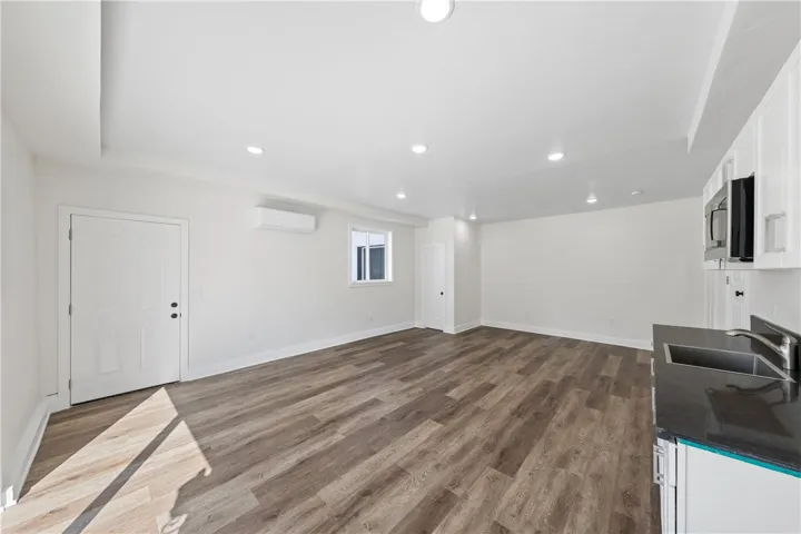 5206 La Paz Drive, San Diego, California 92114