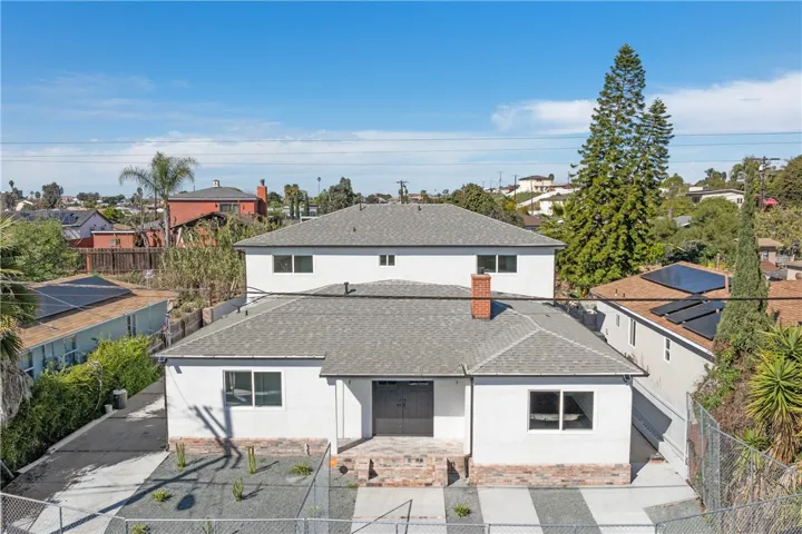 5206 La Paz Drive, San Diego, California 92114
