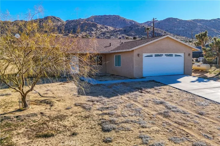 60955 Navajo Trail, Joshua Tree, California 92252