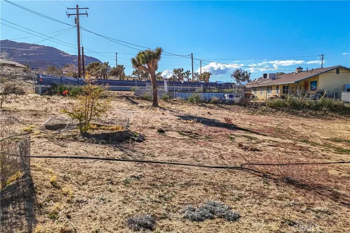 60955 Navajo Trail, Joshua Tree, California 92252
