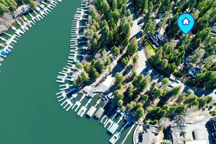 Lake rights? Yes, Marina and Beach Club are across the street!