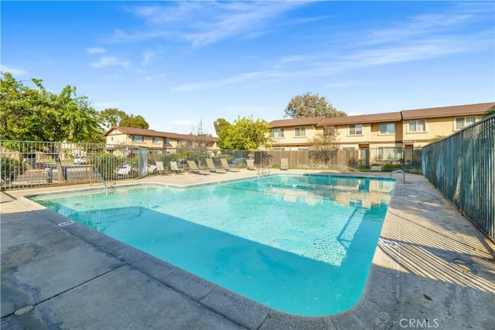 12244 Runnymede Street 2, North Hollywood, California 91605