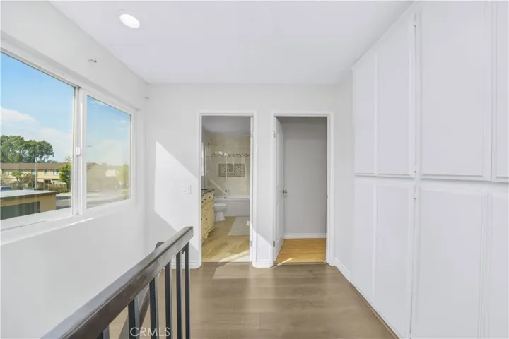 12244 Runnymede Street 2, North Hollywood, California 91605