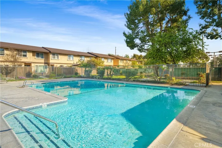 12244 Runnymede Street 2, North Hollywood, California 91605