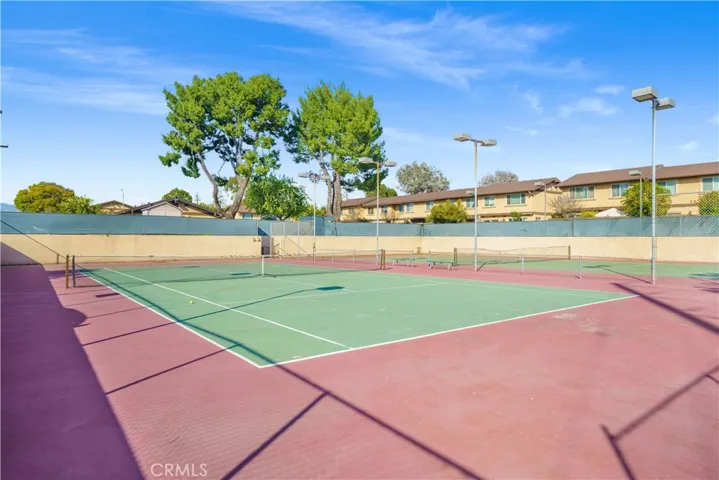 12244 Runnymede Street 2, North Hollywood, California 91605