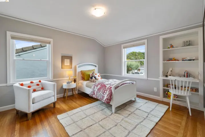 125 Rantoul Cir, San Leandro, California 94577