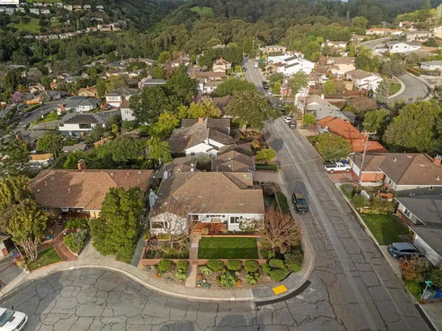125 Rantoul Cir, San Leandro, California 94577