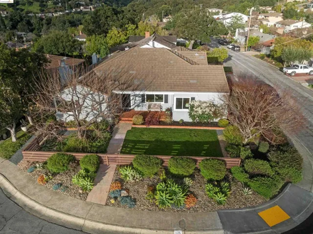 125 Rantoul Cir, San Leandro, California 94577