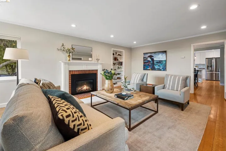 125 Rantoul Cir, San Leandro, California 94577