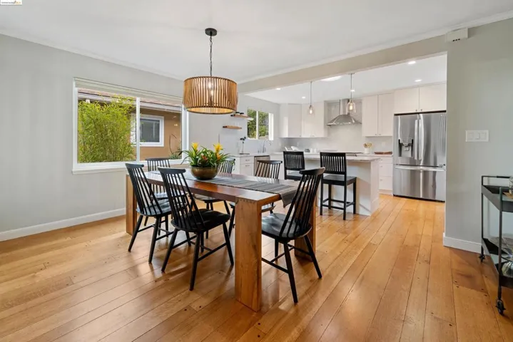 125 Rantoul Cir, San Leandro, California 94577