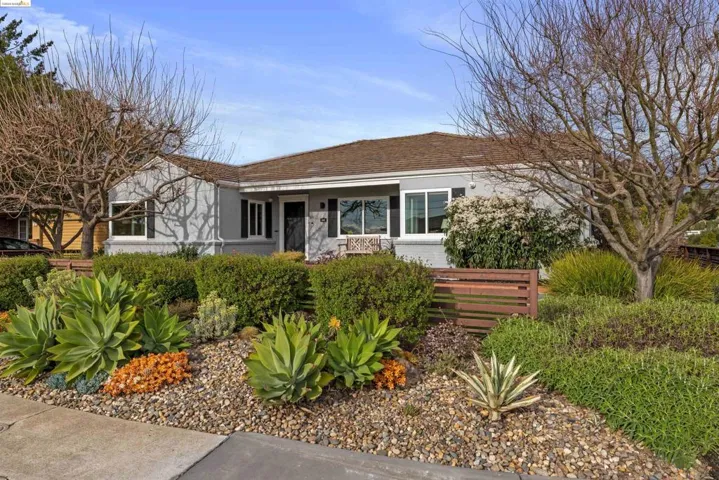 125 Rantoul Cir, San Leandro, California 94577