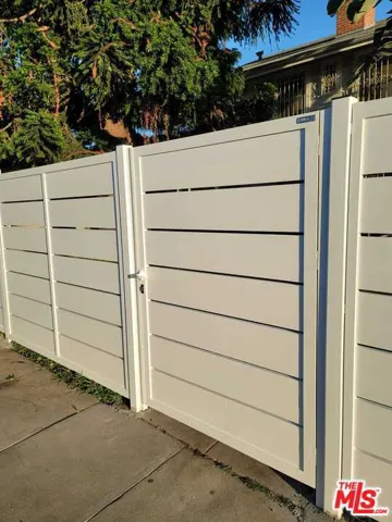 5326 Lemon Grove Avenue, Los Angeles, California 90038