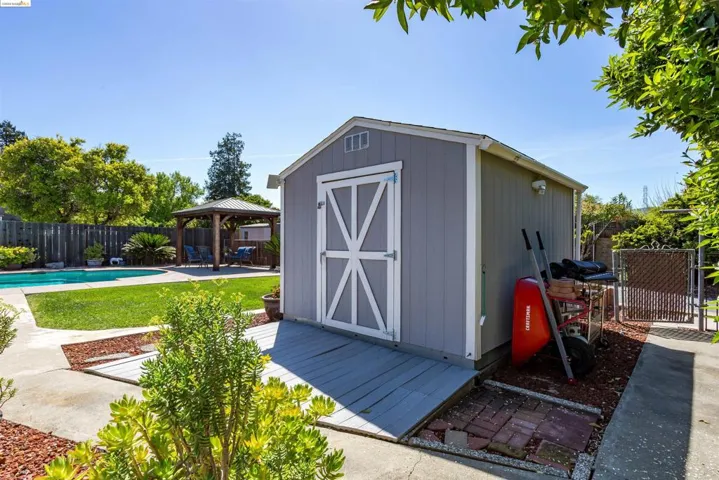 1513 Monterey Dr, Antioch, California 94509
