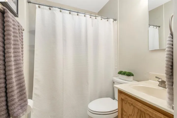 1513 Monterey Dr, Antioch, California 94509