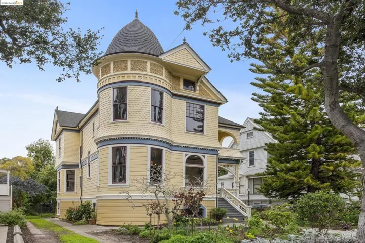 1891 QUEEN ANNE!
