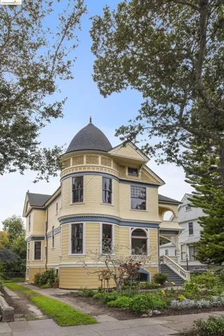 1834 San Jose Ave, Alameda, California 94501
