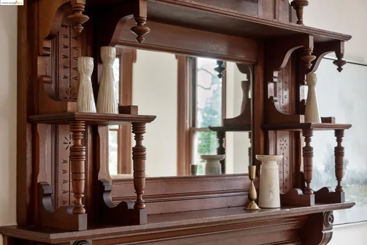 PRIMARY FP MANTEL