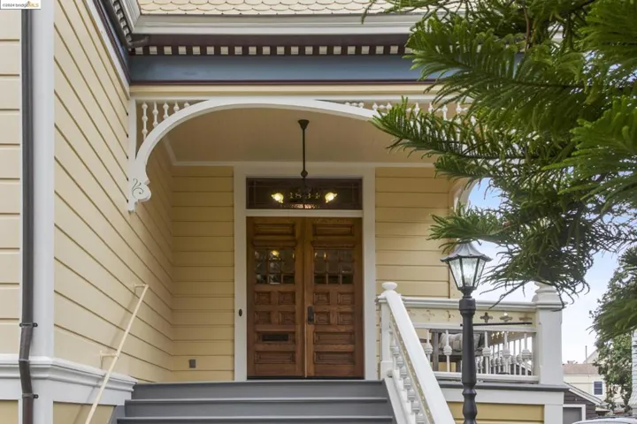 WELCOMING FRONT PORCH.