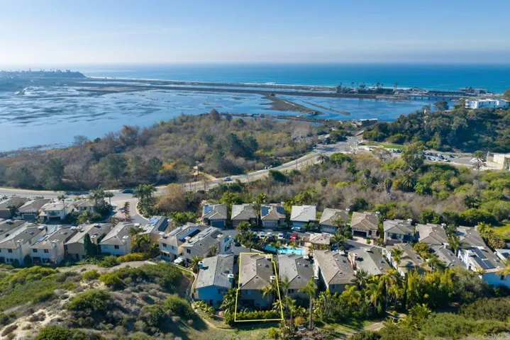 2721 Mackinnon Ranch Road, Cardiff By The Sea, California 92007