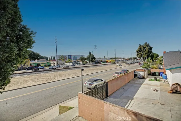 2813 Independence Avenue, South Gate, California 90280