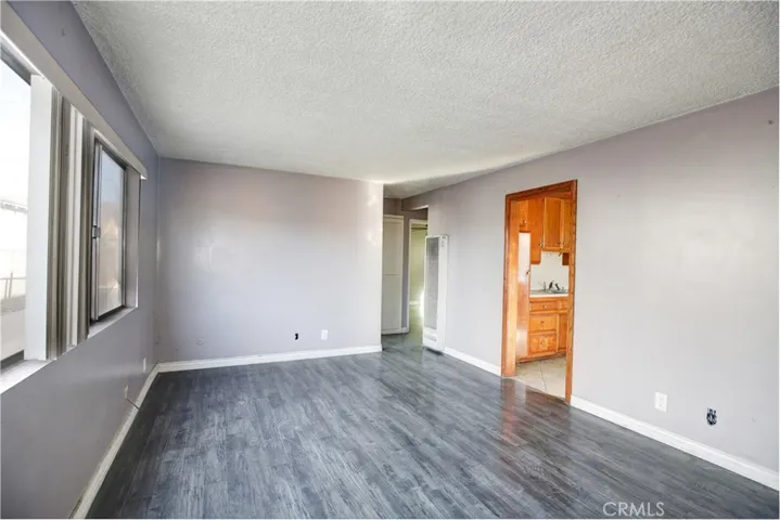 2813 Independence Avenue, South Gate, California 90280
