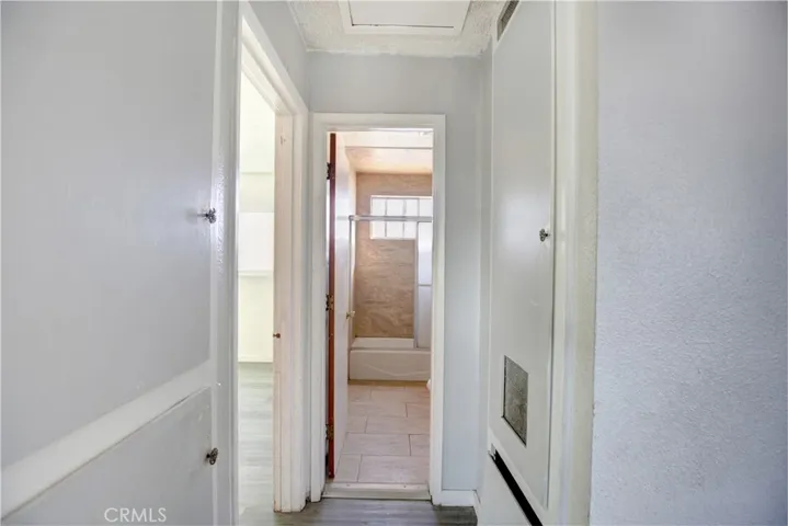 2813 Independence Avenue, South Gate, California 90280
