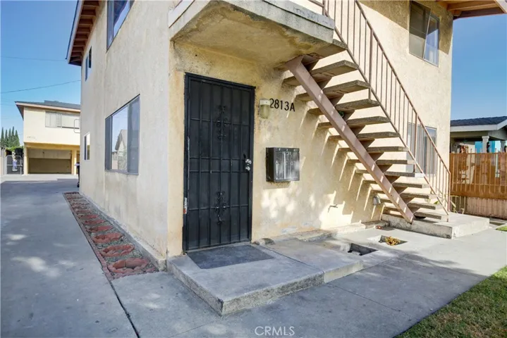 2813 Independence Avenue, South Gate, California 90280