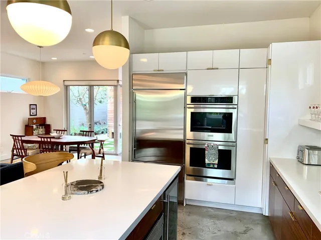 619 El Redondo Avenue, Redondo Beach, California 90277