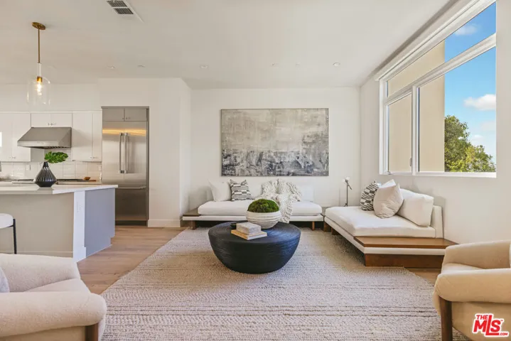 , Los Angeles, California 90066