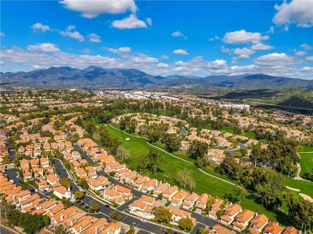 3 Via Floria, Rancho Santa Margarita, California 92688