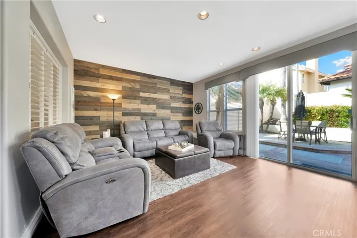 3 Via Floria, Rancho Santa Margarita, California 92688