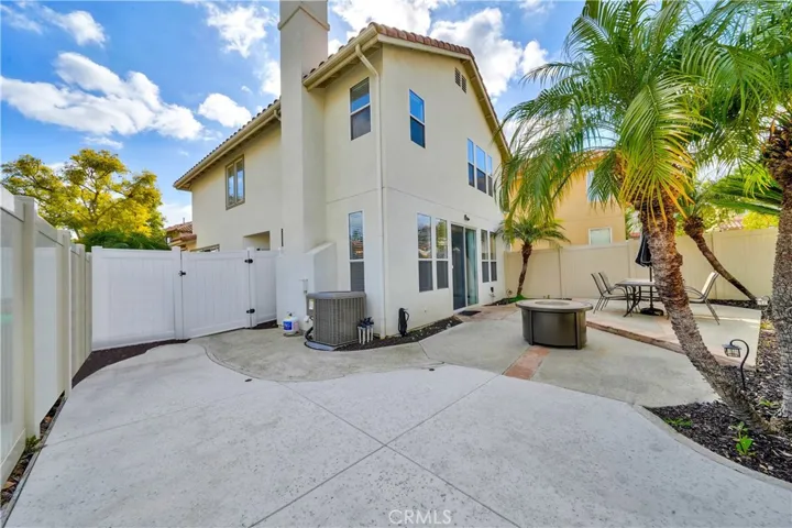 3 Via Floria, Rancho Santa Margarita, California 92688