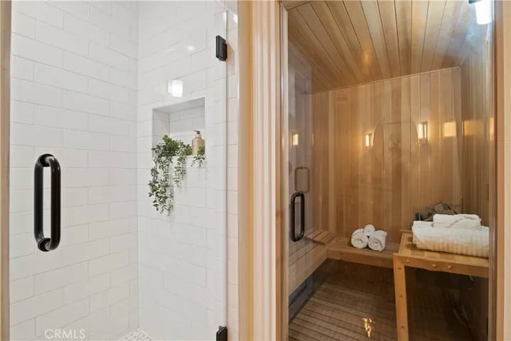 Gym/Sauna full​​‌​​​​‌​​‌‌​​‌​​​‌‌​​​‌​​‌‌​​‌‌​​‌‌​​​​ bathroom