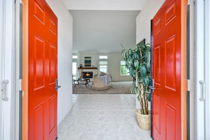 4978 Lerkas Way, Oceanside, California 92056