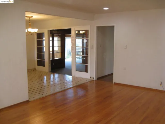 2811 Lincoln Ave, Richmond, California 94804