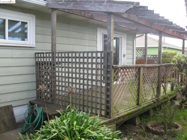 2811 Lincoln Ave, Richmond, California 94804