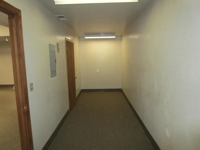 211 5th Street, Hollister, California 95023